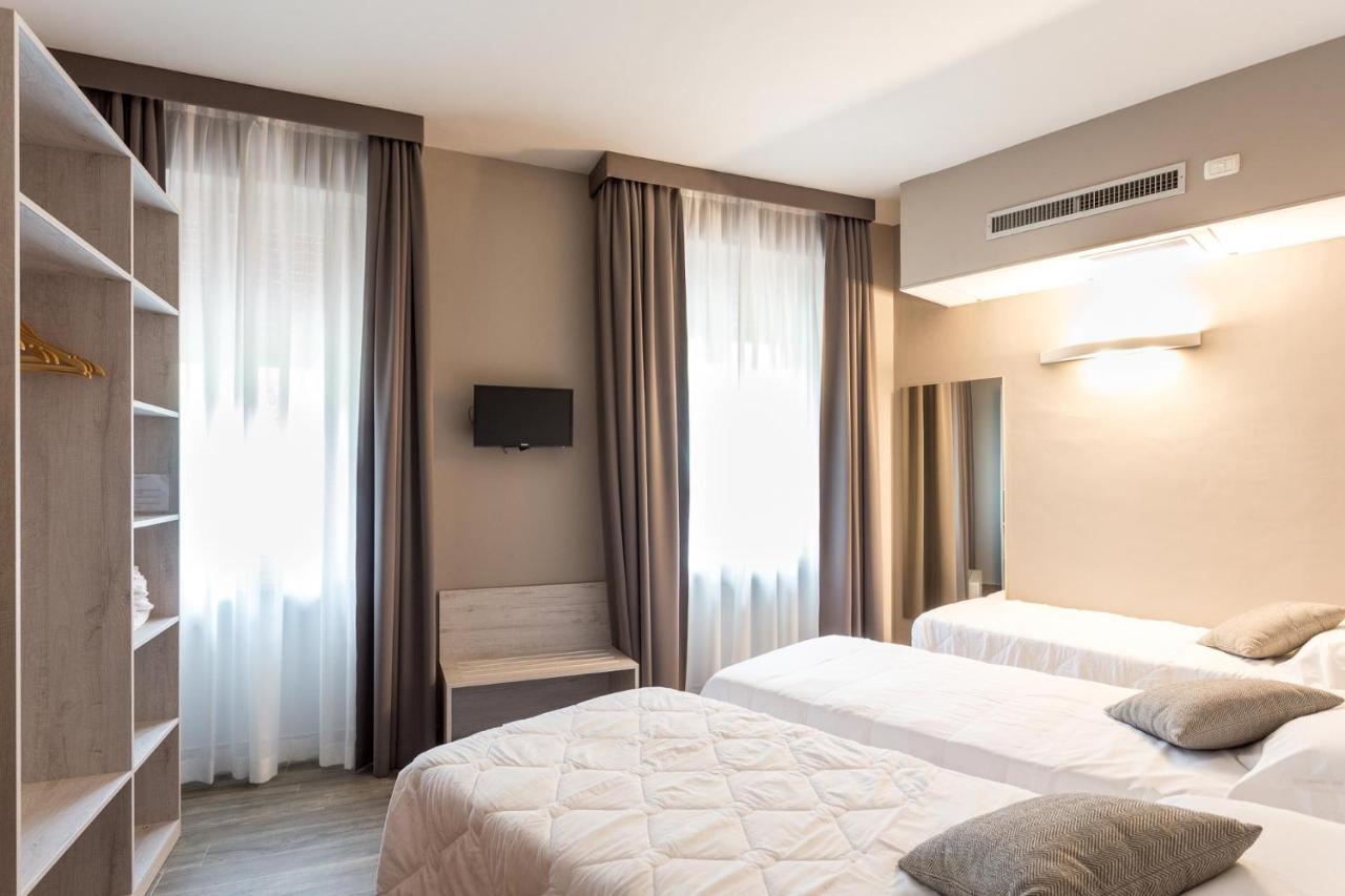 Hotel Terme Di Frasassi Genga  Buitenkant foto
