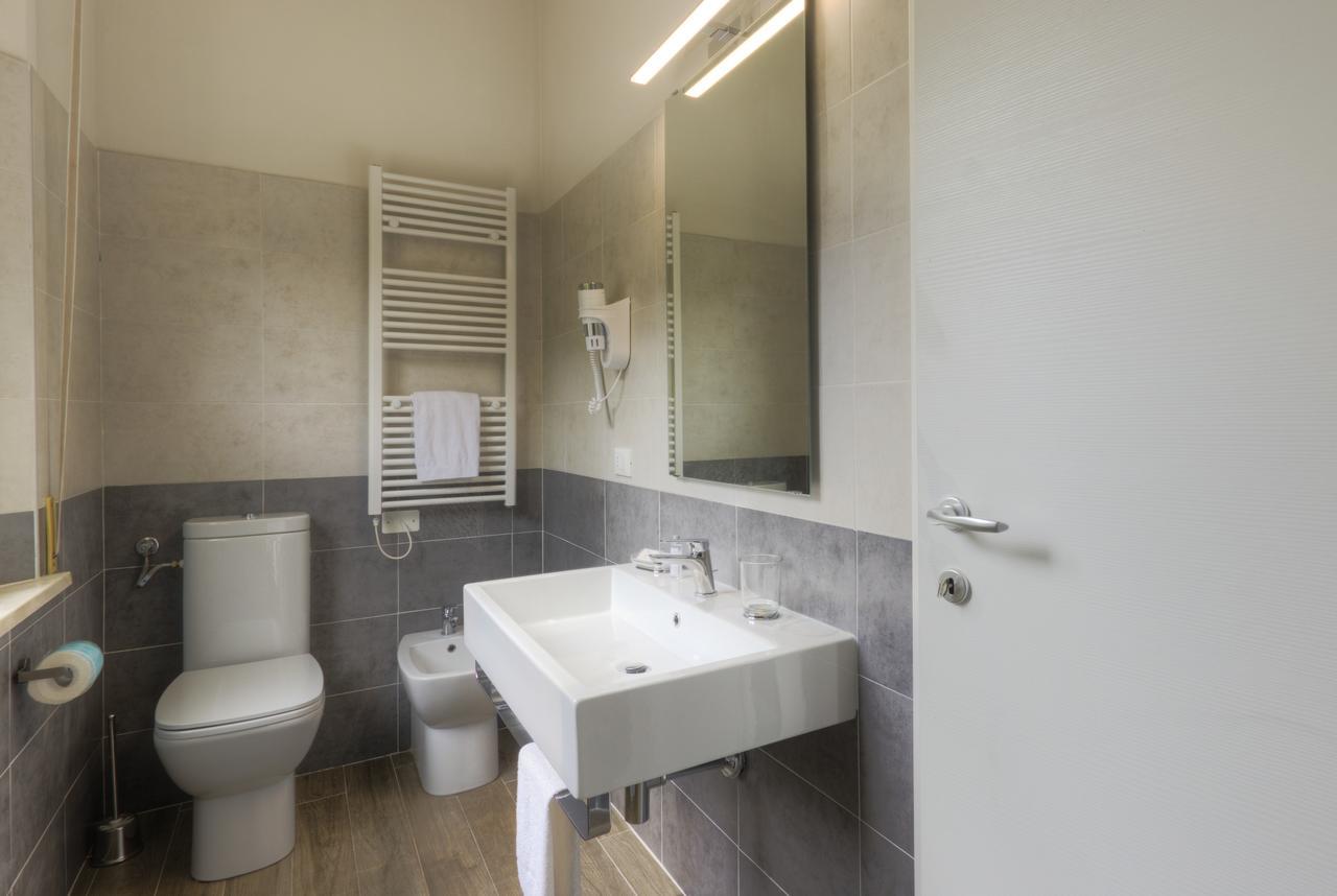 Hotel Terme Di Frasassi Genga  Buitenkant foto